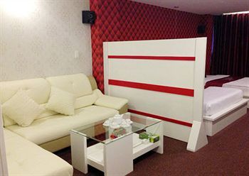 Khách sạn Luxury