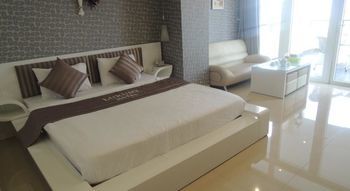 Luxury Hotel