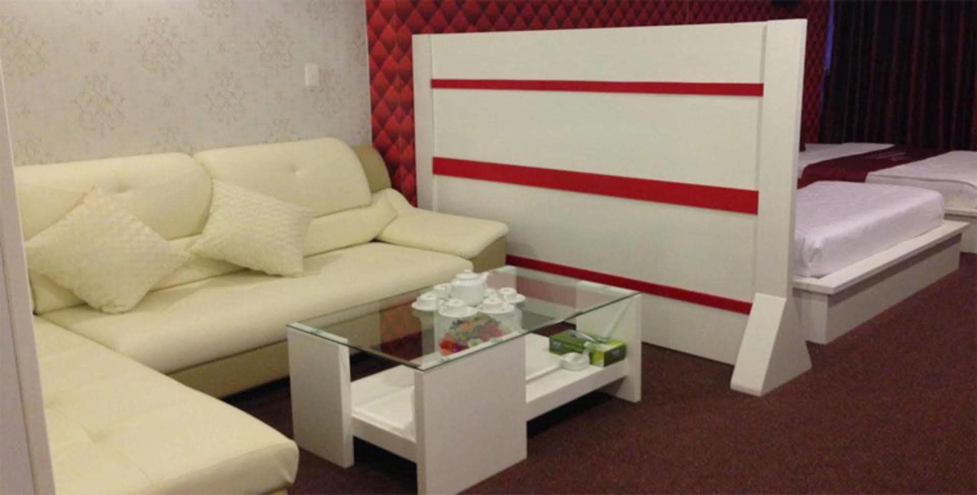 Luxury 2* TP. Hồ Chí Minh